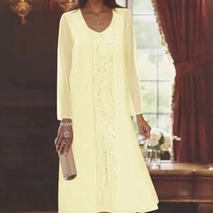 Sheath Column long sleeve yellow tea length sized 16w